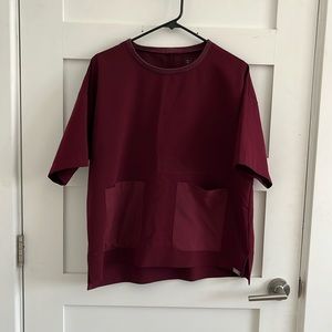 FIGS women's scrub top